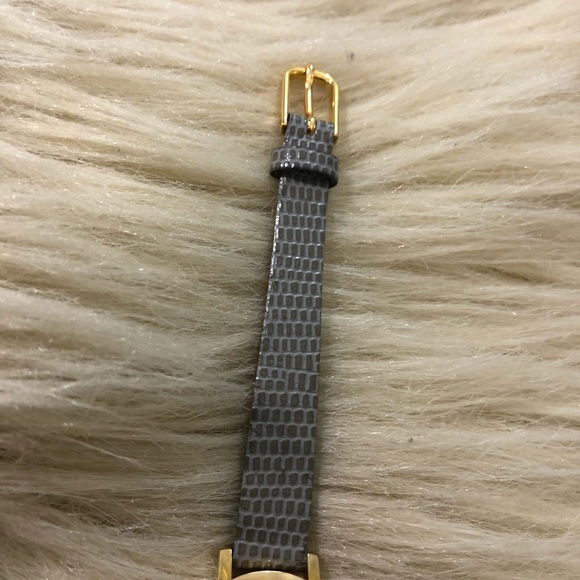 HAMILTON vintage dainty crocodile strap watch - Picture 3 of 10